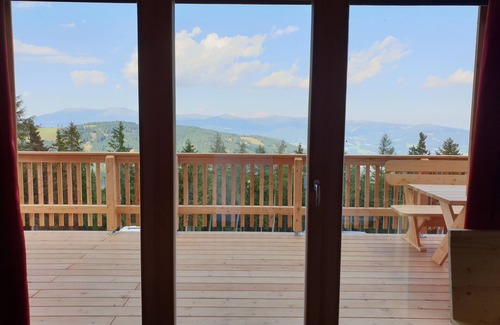 Bad Sankt Leonhard im Lavanttal House | Luxurious holiday home with sauna, directly on the ski slope