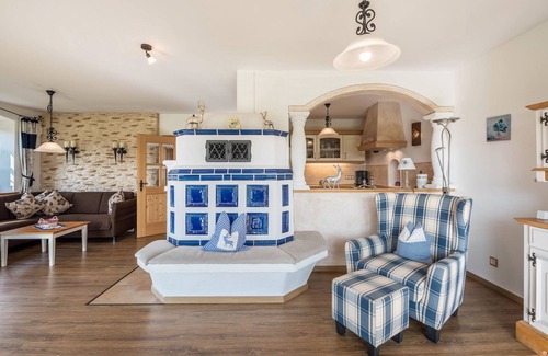 Luft Apartment | Luxurious Holiday Apartment Sissi with Wi-Fi, Terrace