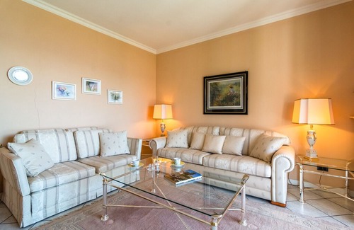 Cissano House | Luxurious Holiday Home in Verbania with Balcony