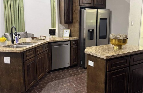 Cove House | Luxurious Home Away From Home