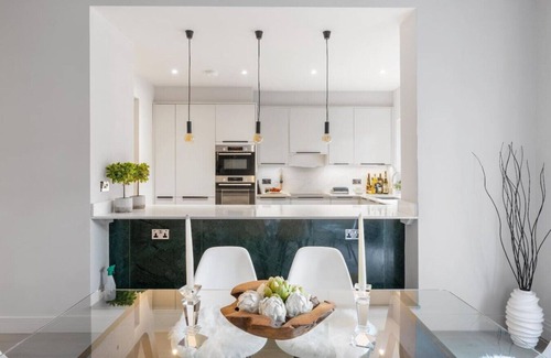 Abingdon House | Luxurious home in Kensington