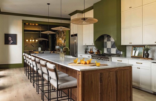 Arts/Warehouse District House | Luxurious Home | Heated Plunge Pool