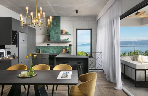 Crni House | Luxurious home in Crni
