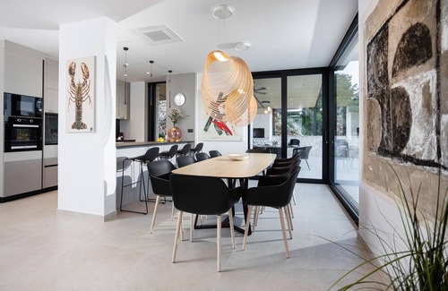 Cove Rogacic House | Luxurious home in Grad Vis