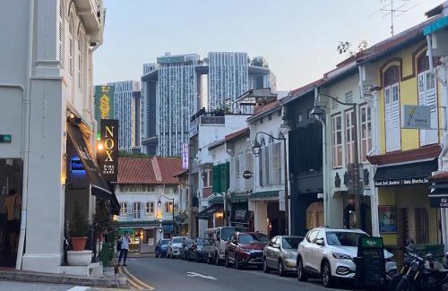 Financial District Singapore Apartment | Luxurious Home Singapore