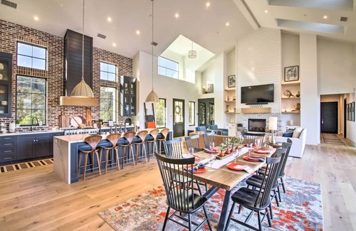 Temecula Other | Luxurious home with breathtaking views on Avocado Grove