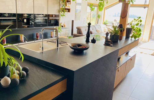 Windorf House | Luxurious house 180m² with roof terrace and whirlpool - 15 minutes to Passau