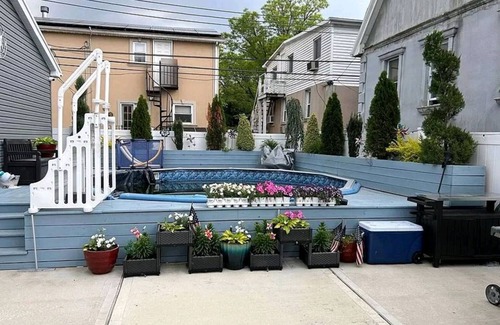 Brooklyn House | Luxurious House For Your Stay