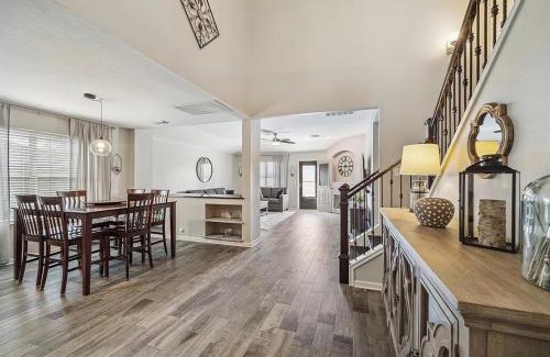 Kingwood House | Luxurious Houston Home