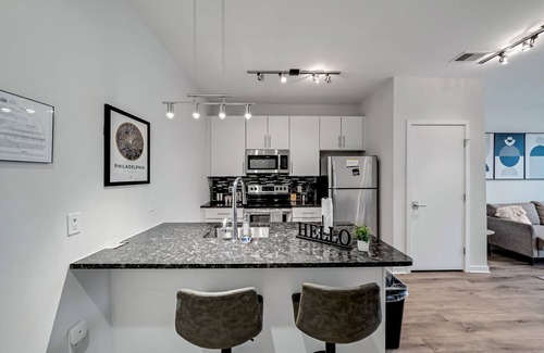 Brewerytown Apartment | Luxurious I 1Br/1Bth I Free Parking I Dog Park