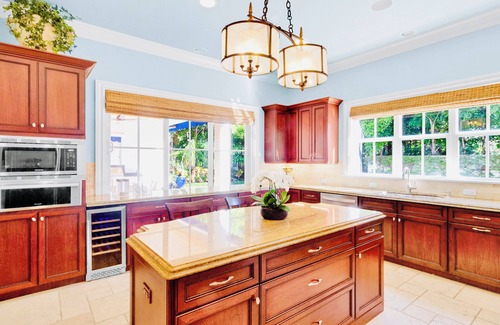 Jupiter House | Luxurious Jupiter, Southern Florida Beachside Retreat, Steps From the Ocean