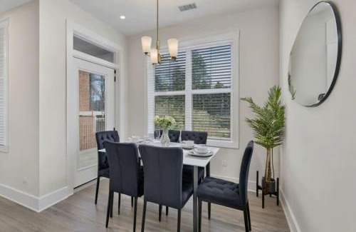 Hayes Apartment | Luxurious King 3BR Suite Mins to Downtown Durham!