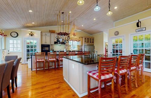 La Follette Cabin | Luxurious Lake Norris Lakefront w/Private Dock, Slide, Fire Pit, Game Room