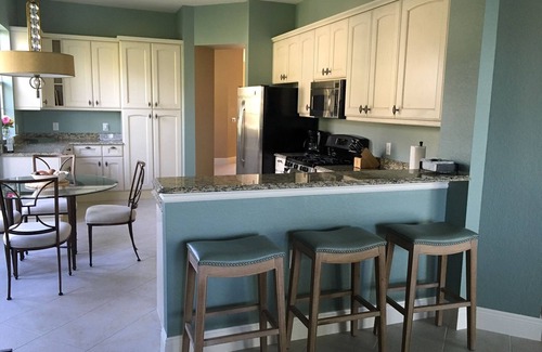 Naples Condo | Luxurious Lakeview Coach Home in Award Winning Fiddler's Creek