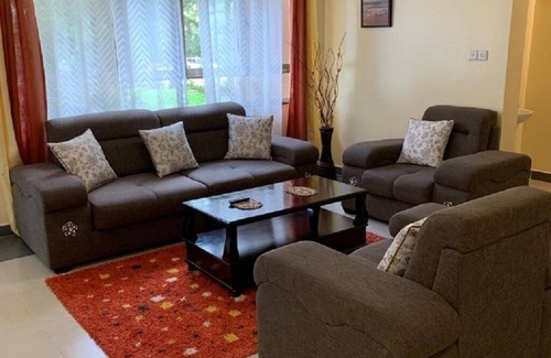 Thompson Estate Apartment | Luxurious Living Riara/Naivasha Rd