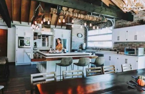 San Antonio de las Minas Cabin | Luxurious lodge/Vineyard/Pool in Baja's wine country
