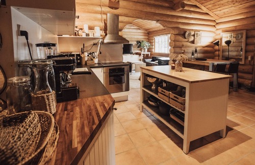 Frederikssund Municipality Cottage | Luxurious log house near water, fjord and forest