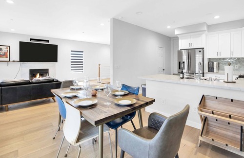 Los Feliz House | Luxurious Los Feliz Home – Near Hollywood – DTLA