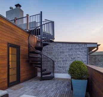 Logan Circle Apartment | Luxurious Mansion in Logan Circle Private Parking