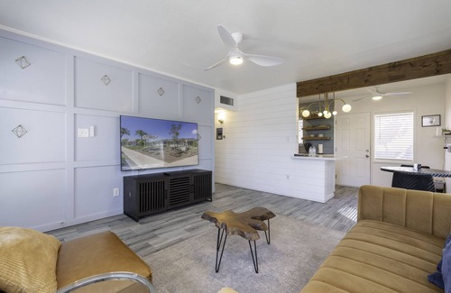 Phoenix College Apartment | Luxurious Midtown Phoenix Condo | Prime Location