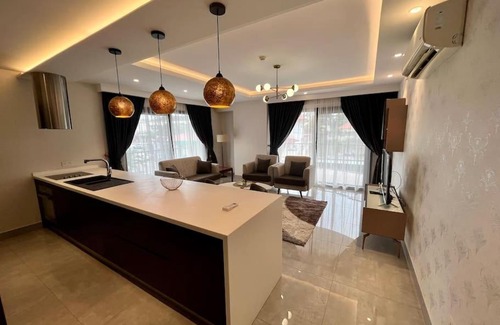 Accra Apartment | Luxurious Mirage 2 Bed with Pool & Gym