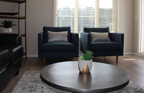 Quail Ridge Condo | Luxurious Modern 2/Bedroom 2/Bath Condo At Pinnacle Pointe Resort