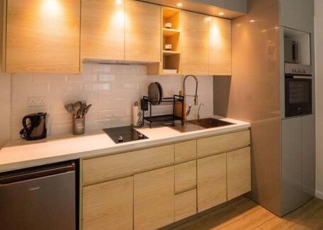 Thompson Estate Apartment | Luxurious/ Modern Studio