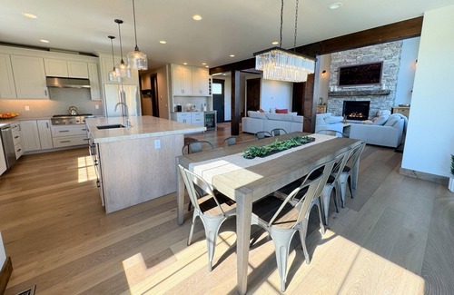 Driggs House | Luxurious Mountain Retreat w/Teton Views + Hot Tub