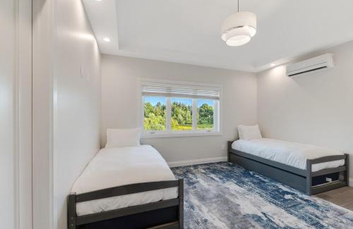 Warwick Apartment | Luxurious New Countryside Home