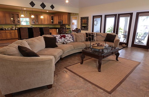 Starke House | Luxurious Oasis on Kingsley Lake w/Private Dock. Panoramic Views. Free Cable/WiF