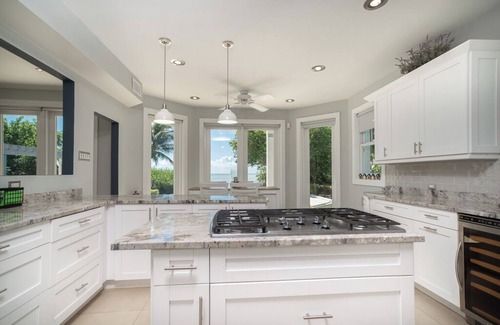 Grand Harbour Villa | Luxurious Oceanfront Villa El Oceano with Ocean views