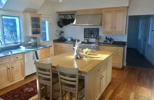 Spruce Head House | Luxurious Oceanfront Home, Private Island. Now booking Summer 2025