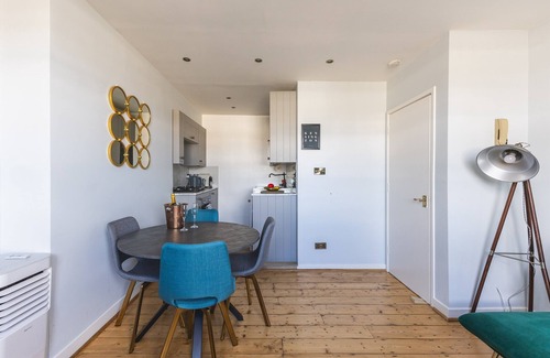 West Kensington Apartment | Luxurious One Bedroom Flat in Kensington Olympia