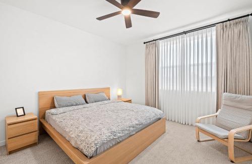 Guasti House | Luxurious Ontario Townhouse Ideal Family