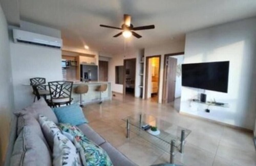 Nueva Gorgona Apartment | luxurious 2 bedroom beachfront apartment