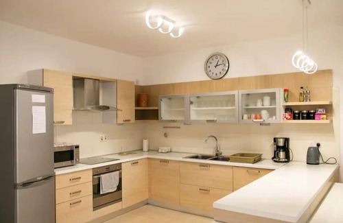Madliena Apartment | Luxurious Paceville 3BR Central Seaview