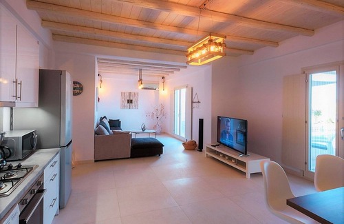 Drios Villa | Luxurious Paros Villa | 8 Bedrooms | Villa Horizon Retreat | Private Pool &.