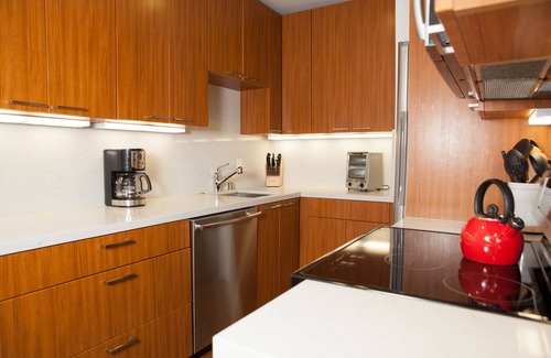 Eureka Valley Apartment | Luxurious Prime Central Flat with Parking & Laundry
