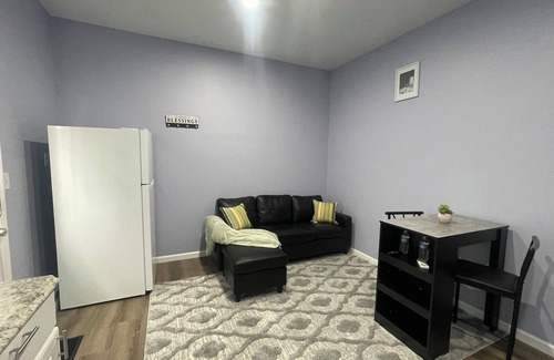Bohemia Apartment | Luxurious, pristine apartment near country club, perfect for a splendid getaway!