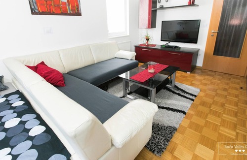 Kobarid Apartment | Luxurious RUBY Apartment in CENTRE Kobarid