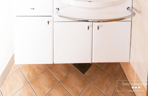 Kobarid Apartment | Luxurious RUBY Apartment in CENTRE Kobarid