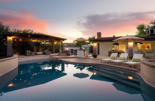 Covey House | Luxurious Scottsdale Oasis with Private Pool & Modern Amenities