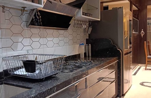 Belapur Apartment | Luxurious Sea-view 3 BHK Service Apartment In CBD Belapur. Roy Bari, Satya Stays