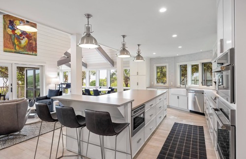 West Beach Village Condo | Luxurious Seascape Villa in West Beach! Beachside, Ocean Views- Kiawah Island