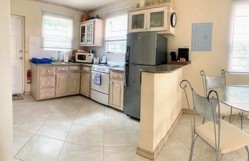Fitts Village House | Luxurious self-catering villas available for short-term holiday rental