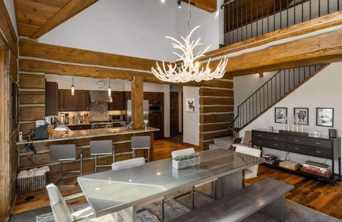 Powder Ridge Cabin | Luxurious Ski-In/Ski-Out Big Sky Powder Ridge