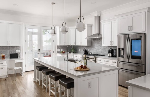 Edgehill House | LUXURIOUS & SPACIOUS TOWN HOME LOCATED 1-1/2 MILES TO DOWNTOWN NASHVILLE