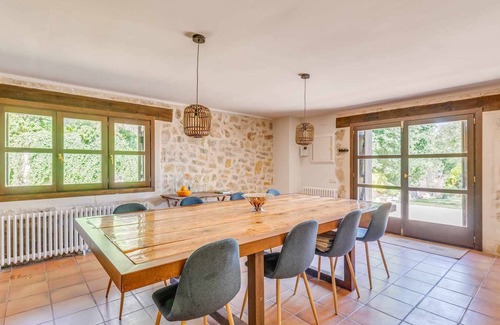 La Llacuna House | Luxurious stay in the countryside surrounded by wine fields near Barcelona.