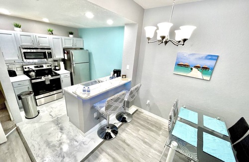 Venetian Bay Villages House | Luxurious stay near Theme Parks