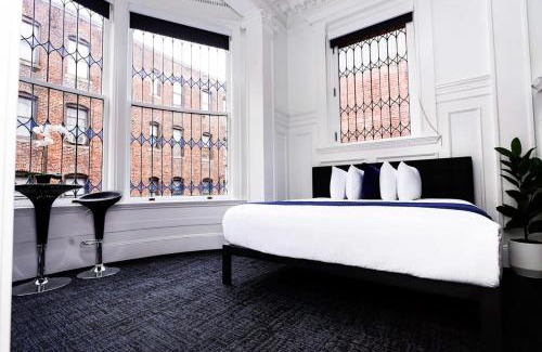 Fenway–Kenmore Apartment | Luxurious Studio in the Heart of Boston